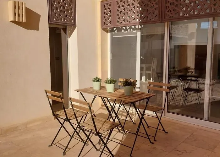 Sunny 2 Bedroom Retreat - Scarab Club - El Gouna Appartement *